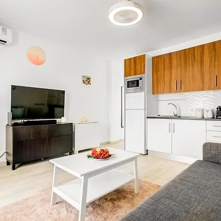 Cosy With Great View Apartment *